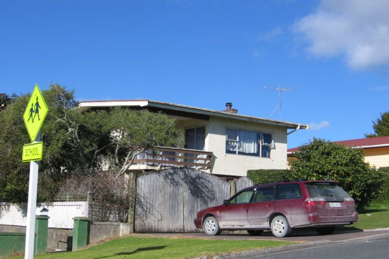 Photo of property in 5 Johnston Road, Kawakawa, 0210