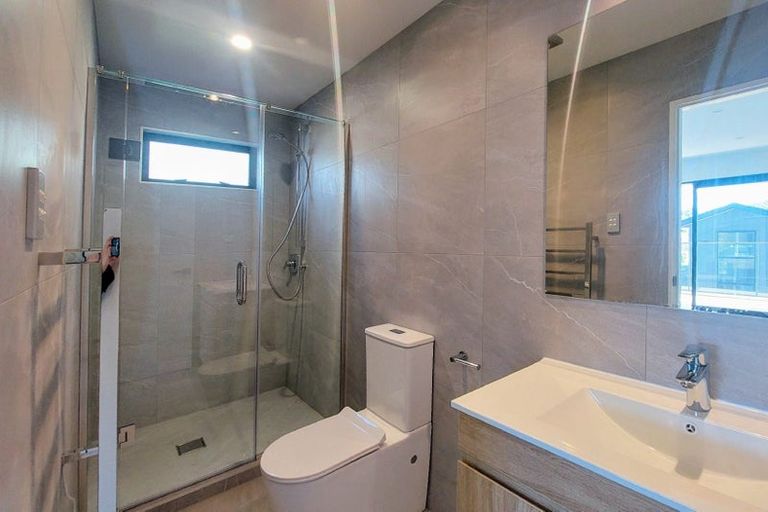 Photo of property in 345 East Coast Road, Mairangi Bay, Auckland, 0630