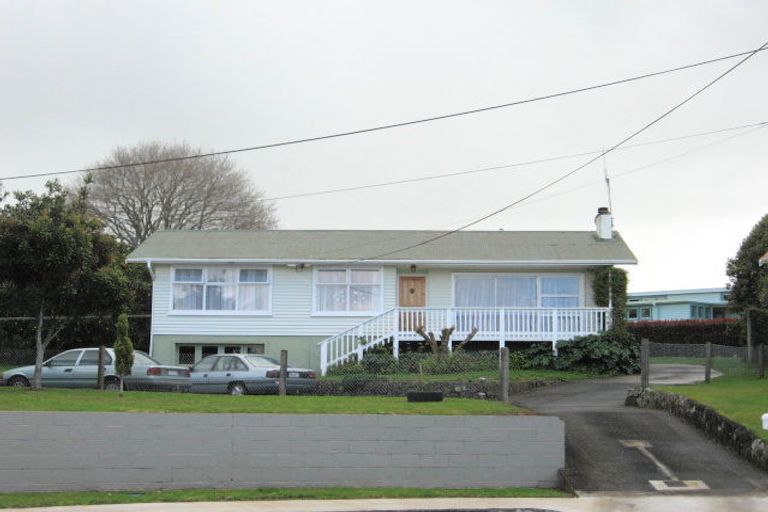Photo of property in 8 Sussex Place, Te Kamo, Whangarei, 0112