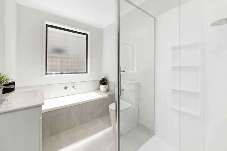 Photo of property in 3 Ropata Te Ao Way, Otaki, 5512