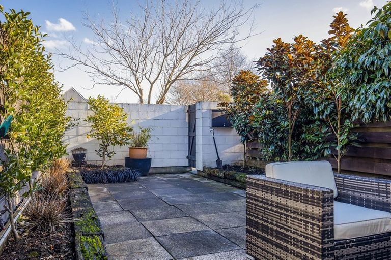 Photo of property in 4/102 Winchester Street, Merivale, Christchurch, 8014