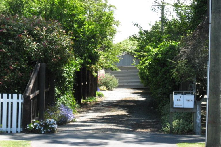 Photo of property in 1/213 Avonhead Road, Avonhead, Christchurch, 8042