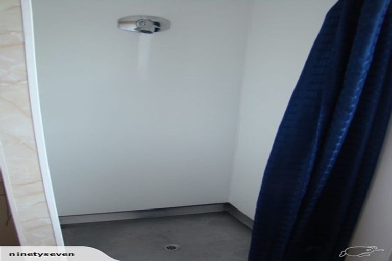 Photo of property in 90 Harbour Terrace, North Dunedin, Dunedin, 9016