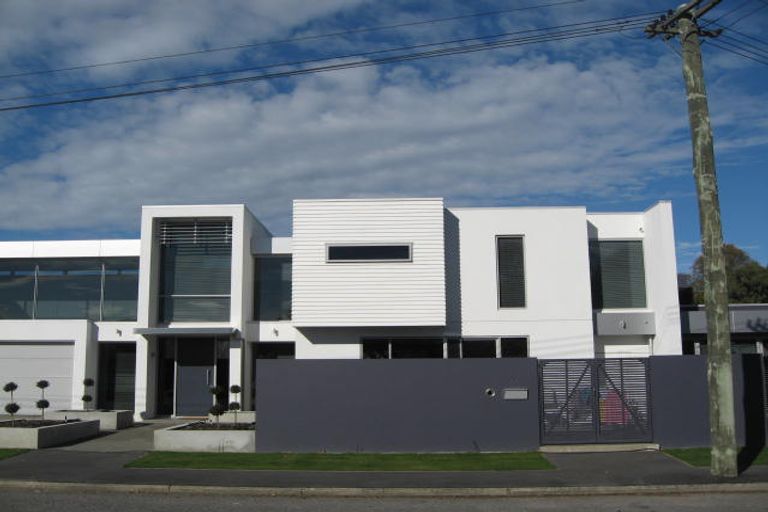 Photo of property in 52 Wai-iti Terrace, Burnside, Christchurch, 8052