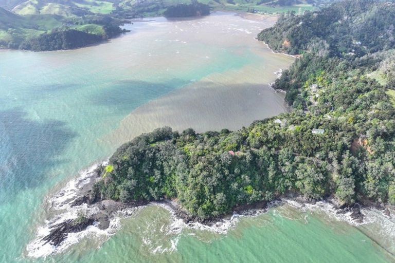 Photo of property in 1586 Port Charles Road, Port Charles, Coromandel, 3584