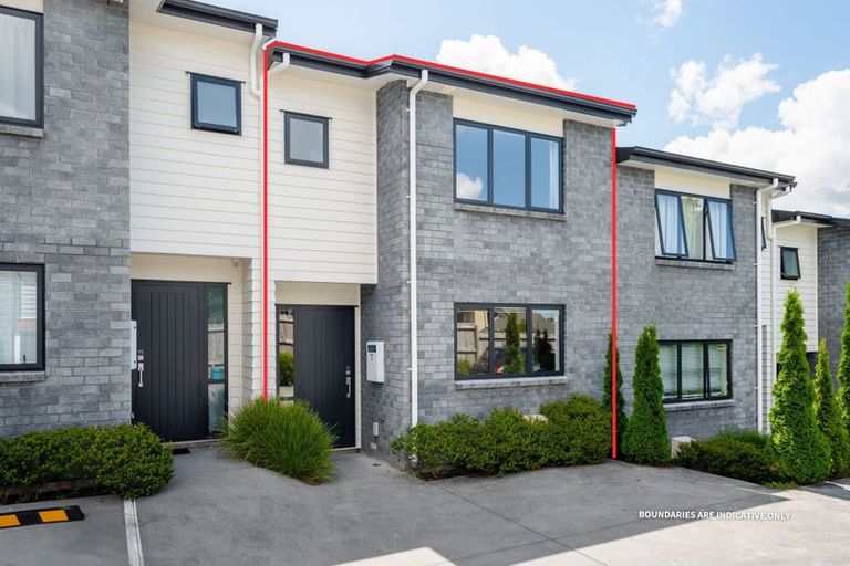 Photo of property in 12/10 Charlemont Street, Whitiora, Hamilton, 3200