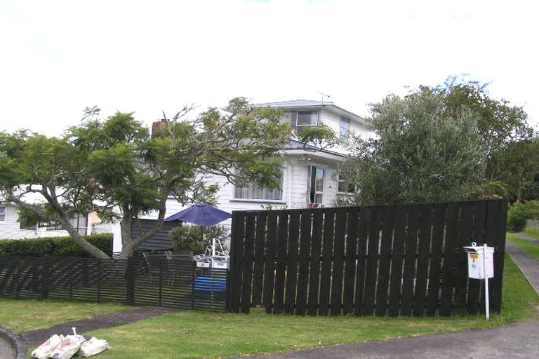 Photo of property in 11 Fentham Road, Hauraki, Auckland, 0622
