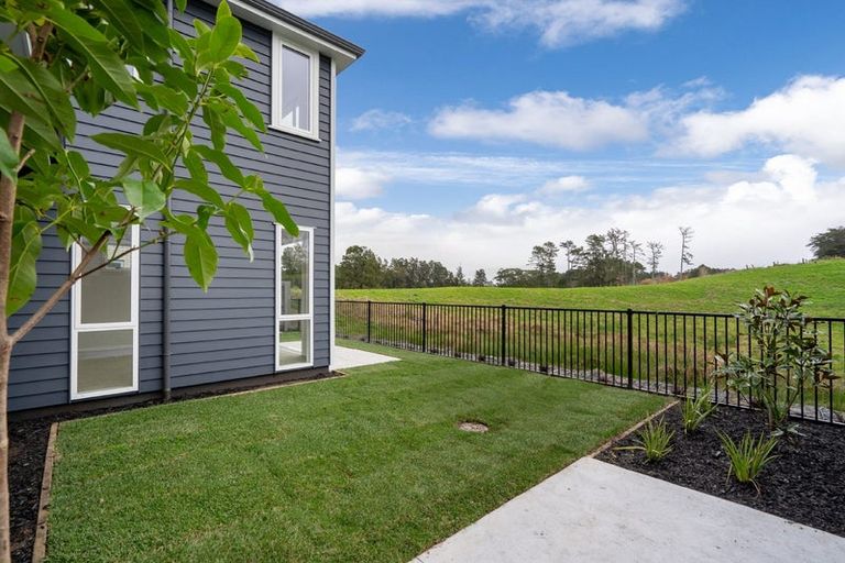 Photo of property in 20 Oyster Drive, Whenuapai, Auckland, 0618