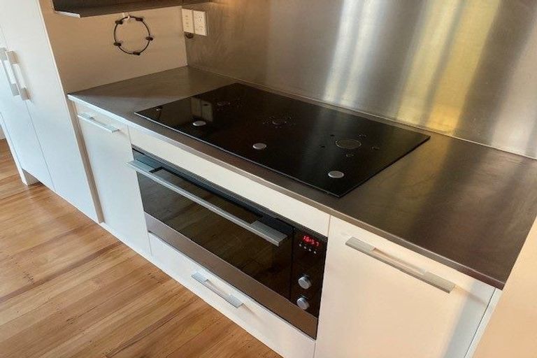 Photo of property in 90 Naylor Street, Hamilton East, Hamilton, 3216