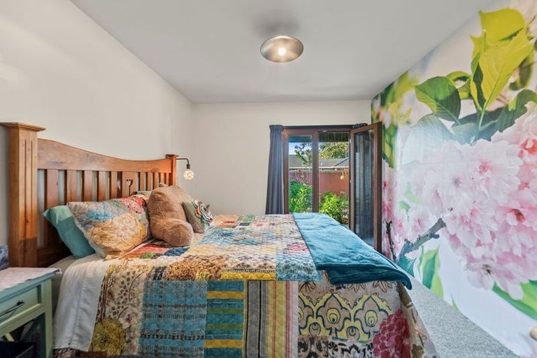 Photo of property in 1 Strachan Way, Highbury, Palmerston North, 4412