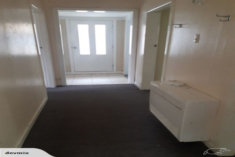 Photo of property in 71 Mitchell Street, Brooklyn, Wellington, 6021