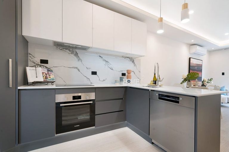 Photo of property in 9/52 Newington Road, Henderson, Auckland, 0612