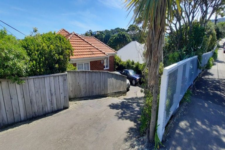 Photo of property in 120 Cashmere Avenue, Khandallah, Wellington, 6035