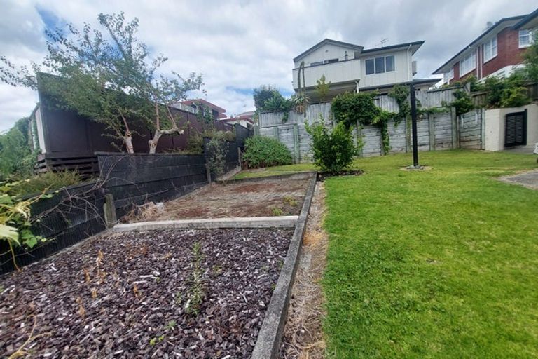 Photo of property in 2/24 Upland Street, Brookfield, Tauranga, 3110