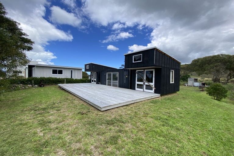 Photo of property in 14 Pukenui Drive, Mahia, 4198