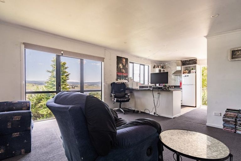 Photo of property in 27 Nore Street, Waihola, Milton, 9073