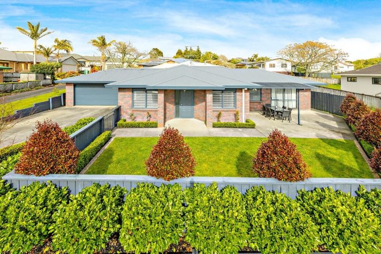 Photo of property in 61c Puriri Road, Pukekohe, 2120