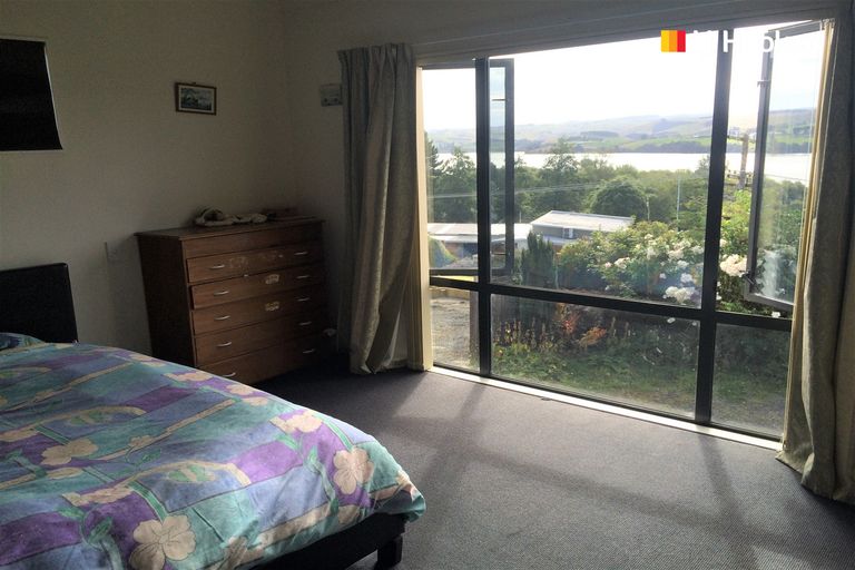 Photo of property in 12 Kilgour Street, Waihola, Milton, 9073