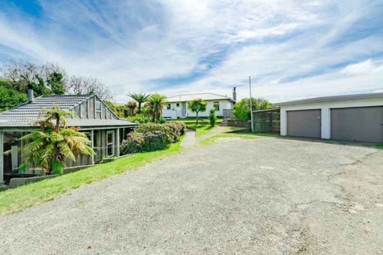 Photo of property in 72 Raumati Road, Raumati Beach, Paraparaumu, 5032