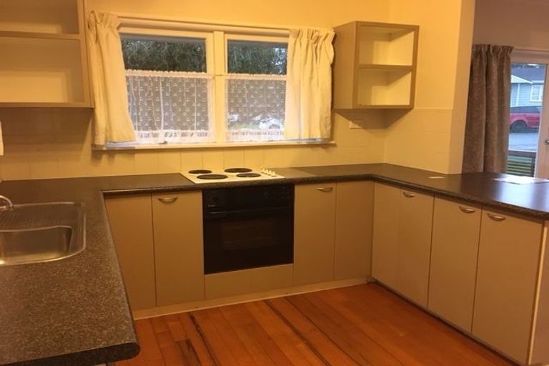 Photo of property in 1/12 Fifeshire Street, Hauraki, Auckland, 0622