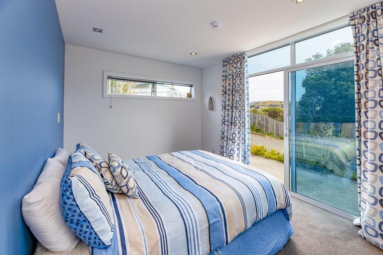 Photo of property in 6 Langlois Lane, Akaroa, 7520