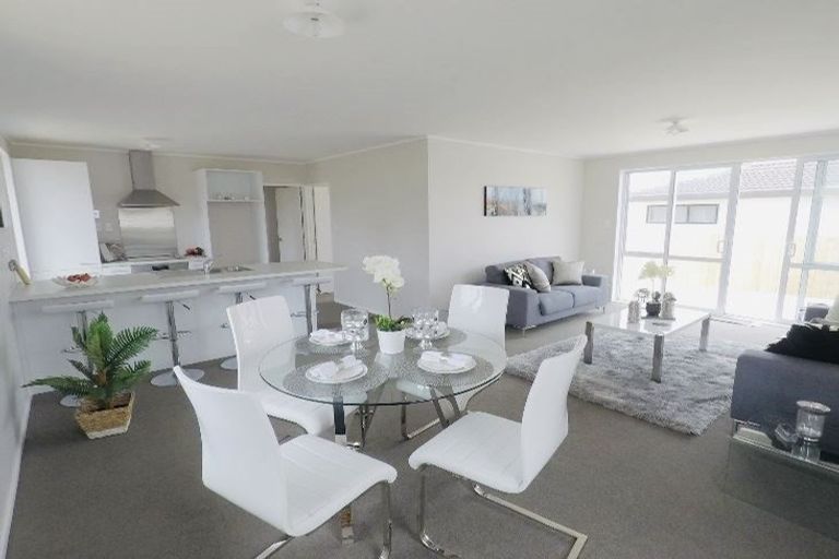 Photo of property in 16a Belinda Avenue, Flat Bush, Auckland, 2023
