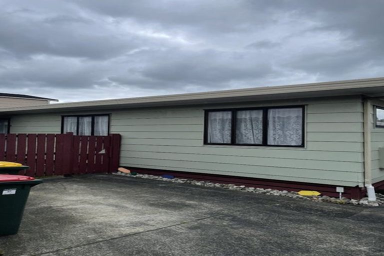 Photo of property in 3/7 Settlement Road, Papakura, 2110