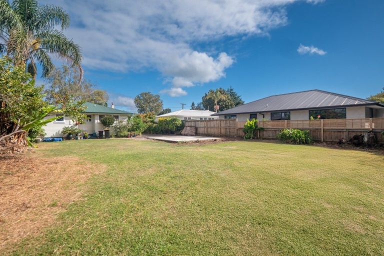 Photo of property in 52 Hall Road, Matua, Tauranga, 3110
