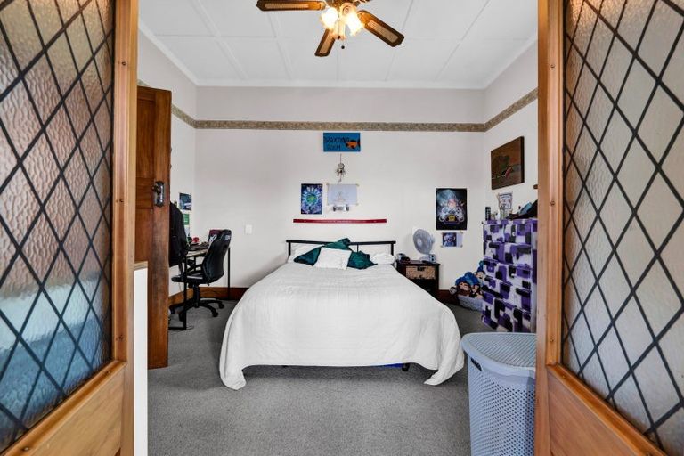 Photo of property in 17 Clifford Street, Hawera, 4610