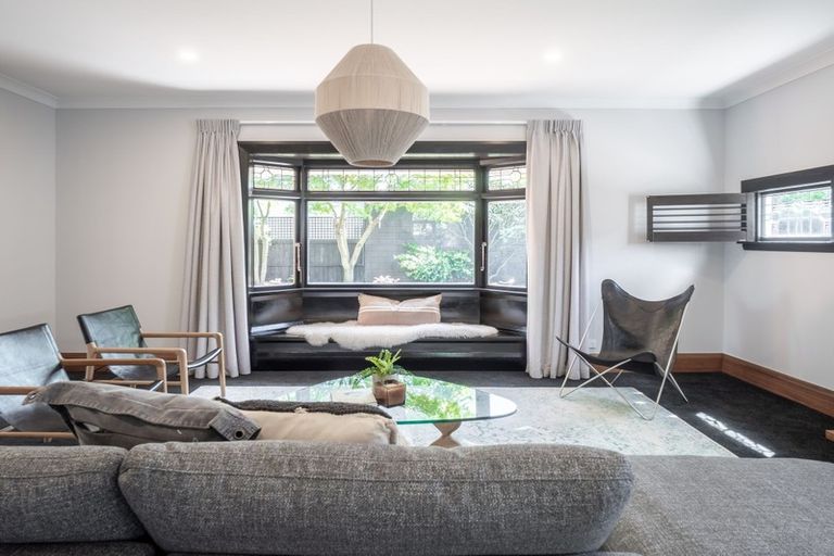 Photo of property in 205 Blighs Road, Strowan, Christchurch, 8052