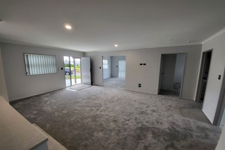 Photo of property in 5 Ambedkar Way, Pukekohe, 2120