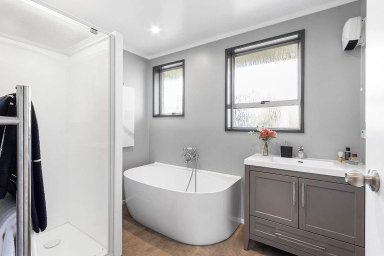 Photo of property in 1/1 Hounslow Street, Ilam, Christchurch, 8041