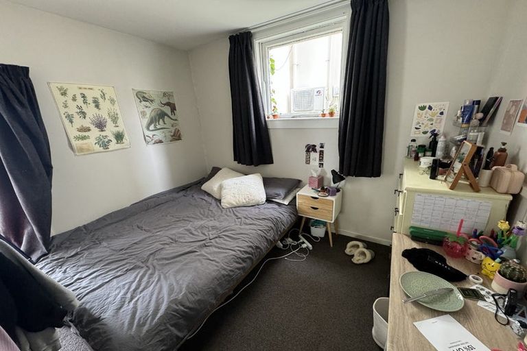 Photo of property in 239 The Terrace, Te Aro, Wellington, 6011