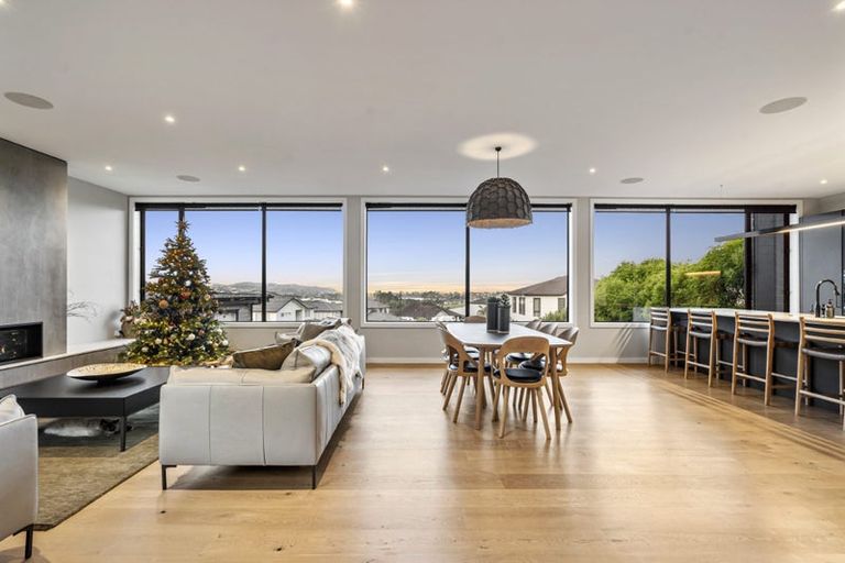 Photo of property in 57 Cilliers Drive, Silverdale, 0932