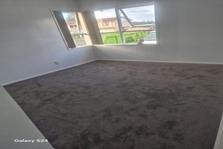 Photo of property in 5 Tomlin Place, Mangere East, Auckland, 2024