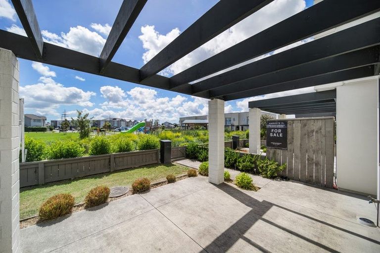 Photo of property in 9 Puninga Lane, Takanini, 2112