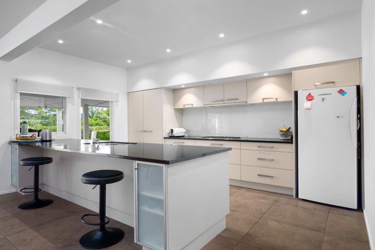 Photo of property in 18 Karaka Drive, Kerikeri, 0230