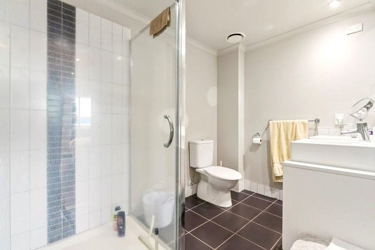 Photo of property in Mooring Apartments, 104/277 Maunganui Road, Mount Maunganui, 3116