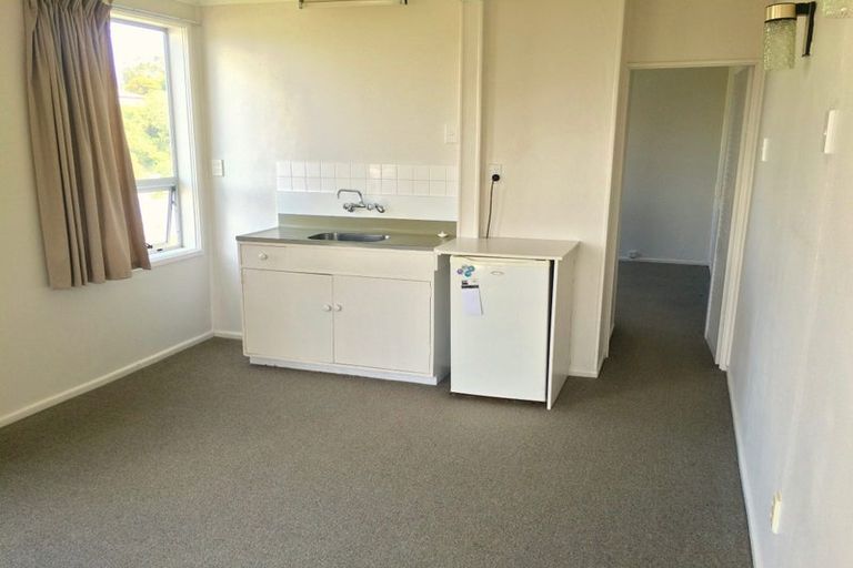 Photo of property in 5 Charlotte Avenue, Brooklyn, Wellington, 6021