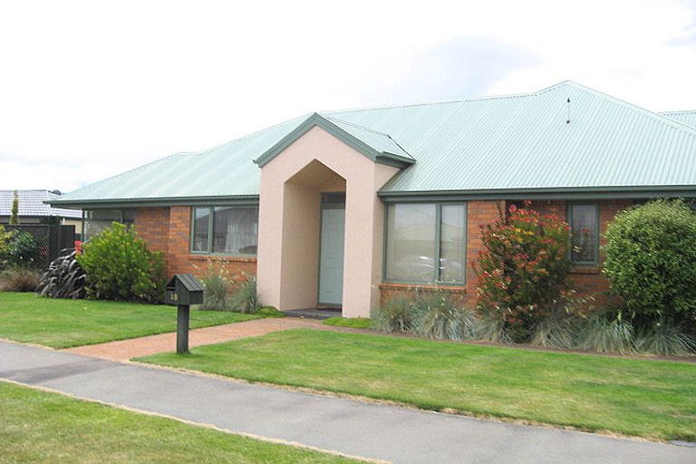 Photo of property in 18a Kildare Street, Northwood, Christchurch, 8051