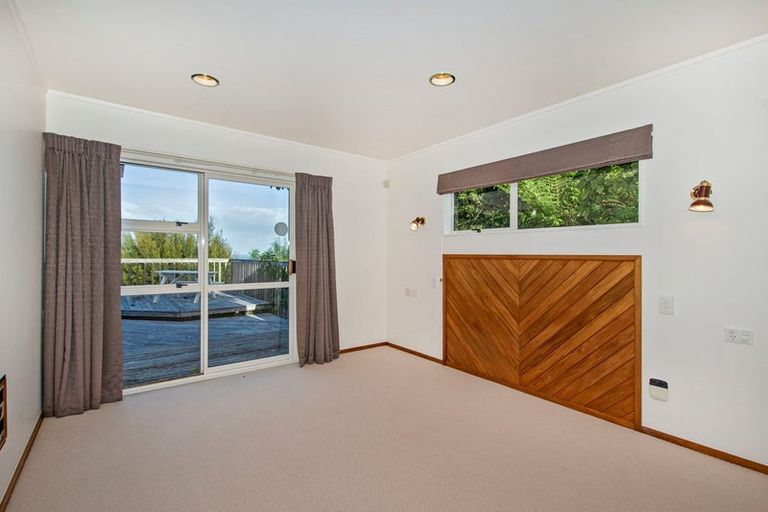 Photo of property in 24 Boeing Road, Onerahi, Whangarei, 0110