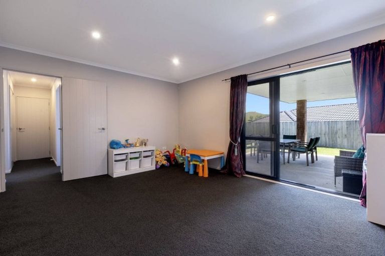 Photo of property in 182 Ballintoy Park Drive, Welcome Bay, Tauranga, 3175