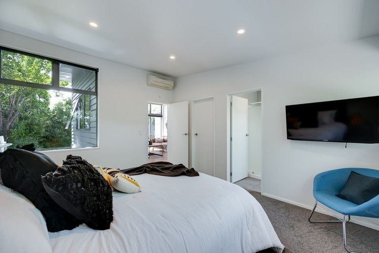 Photo of property in 8a Maple Court, Arthurs Point, Queenstown, 9371