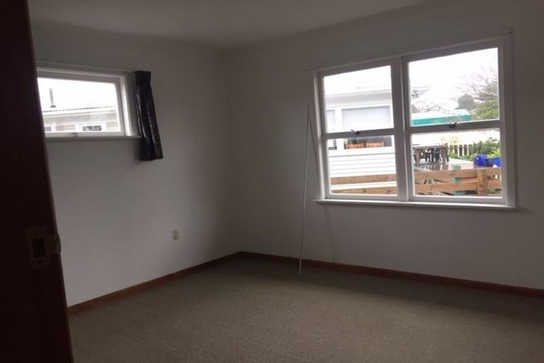 Photo of property in 5 Thompson Place, Tikipunga, Whangarei, 0112