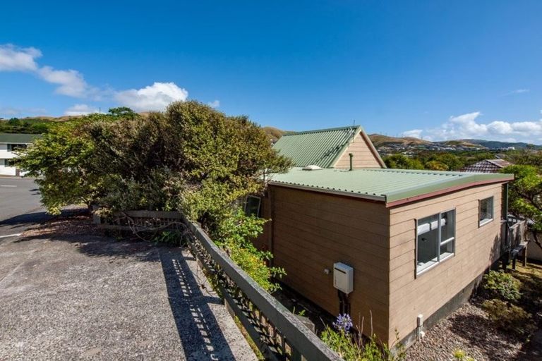 Photo of property in 3a Abilene Crescent, Churton Park, Wellington, 6037