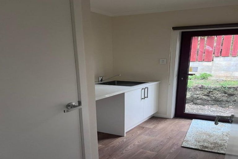 Photo of property in 35 Gebbie Street, Kinmont Park, Mosgiel, 9024