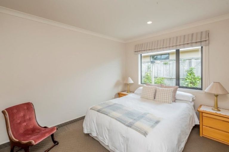 Photo of property in 145 Field Way, Waikanae Beach, Waikanae, 5036