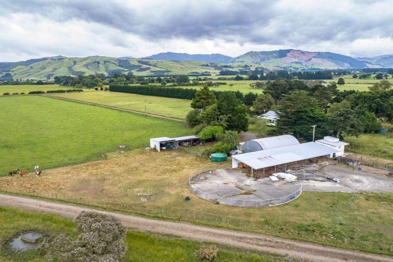 Photo of property in 386 Chester Road, West Taratahi, Carterton, 5791