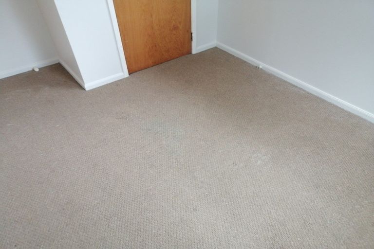 Photo of property in 2/8 Sunburst Street, Papakura, 2110