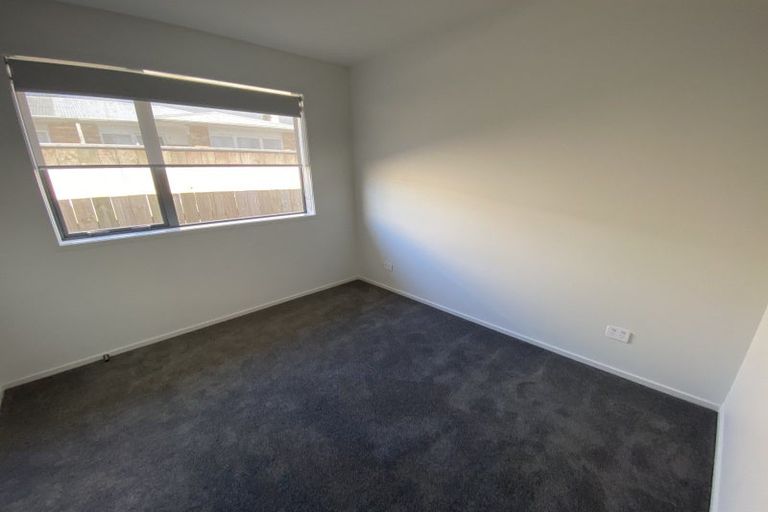 Photo of property in 36a Queenwood Road, Levin, 5510